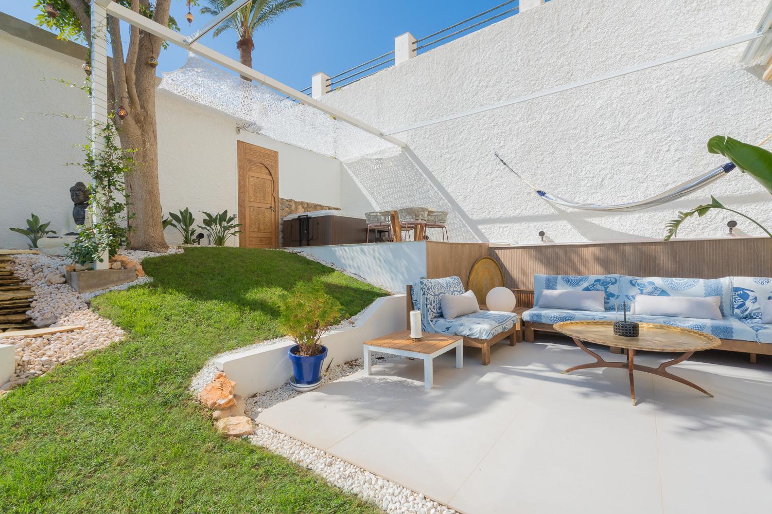 トレモリノスPrivate 250Sqm Garden Duplex, Jacuzzi, Cinema, Sea View Escapeアパートメント エクステリア 写真