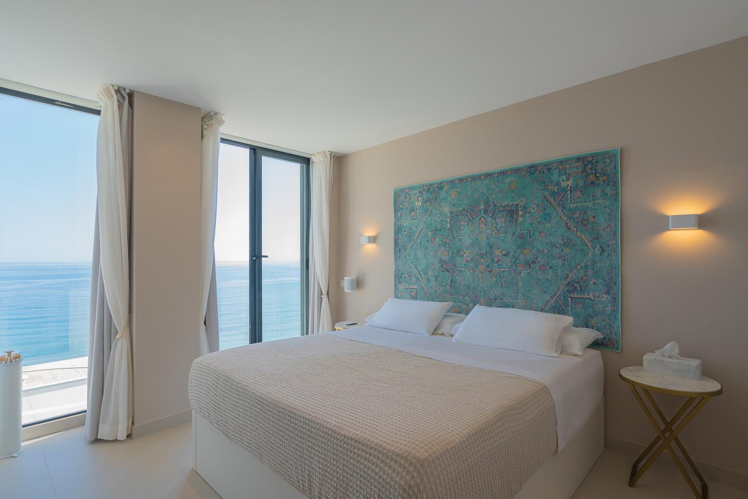 トレモリノスPrivate 250Sqm Garden Duplex, Jacuzzi, Cinema, Sea View Escapeアパートメント エクステリア 写真